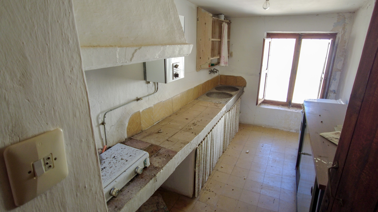 Olive Grove Estates Las Virtudas Alicante Country House for Sale (41)