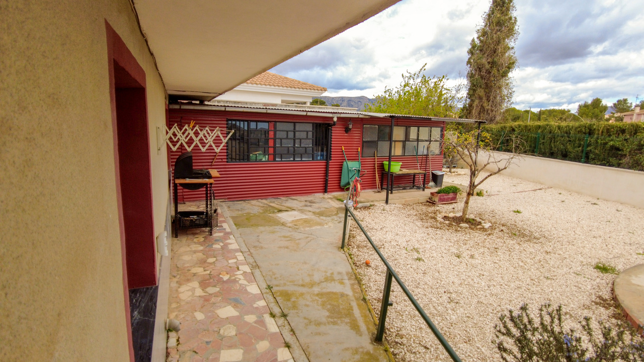 Olive Grove Estates House for Sale Monover Alicante Family Trusted Expert Agend Spanish (3)_edited