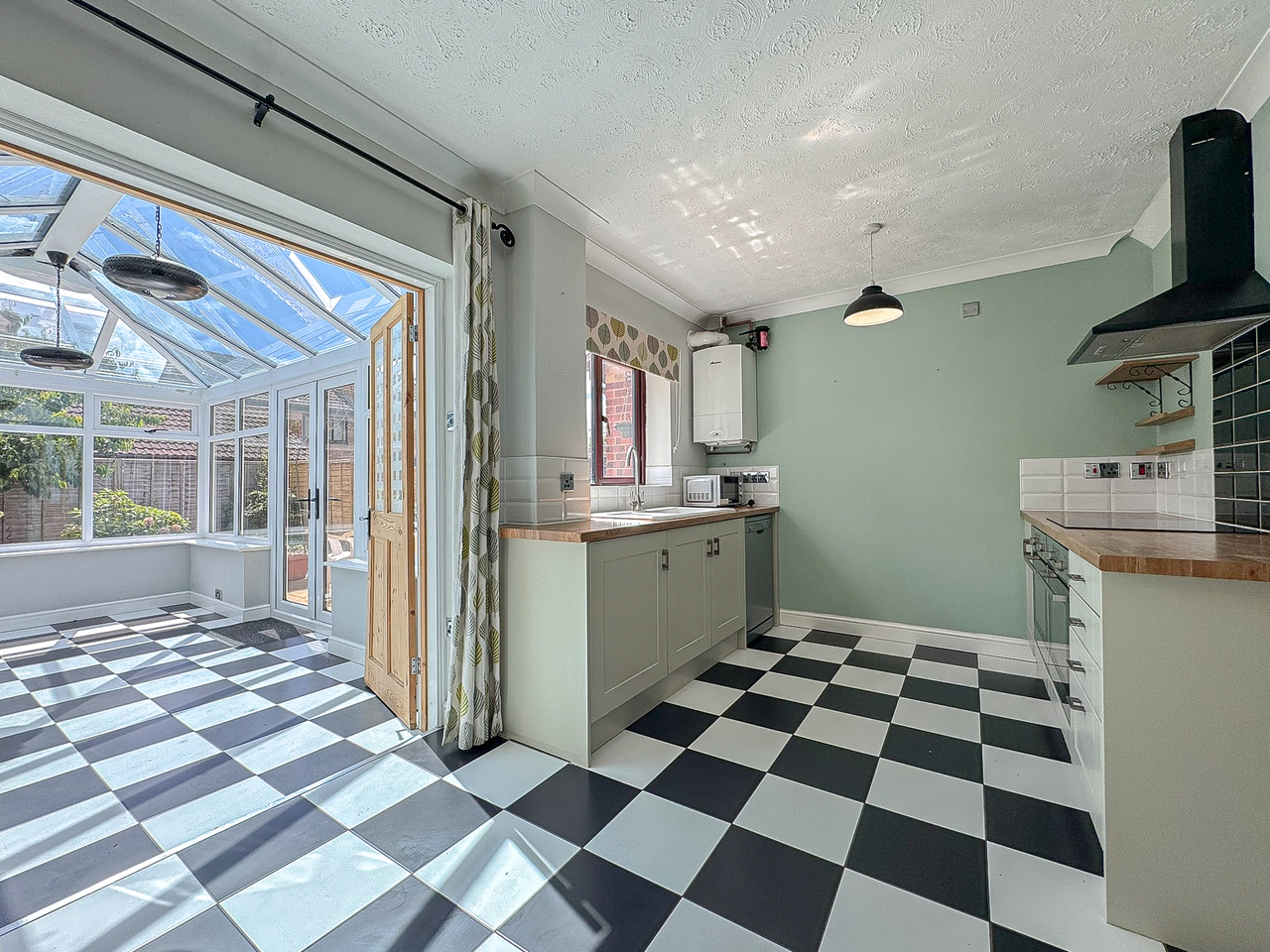 Kitchen (2)