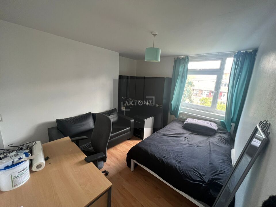Buxton Court, Thoresby Street, Islington, London