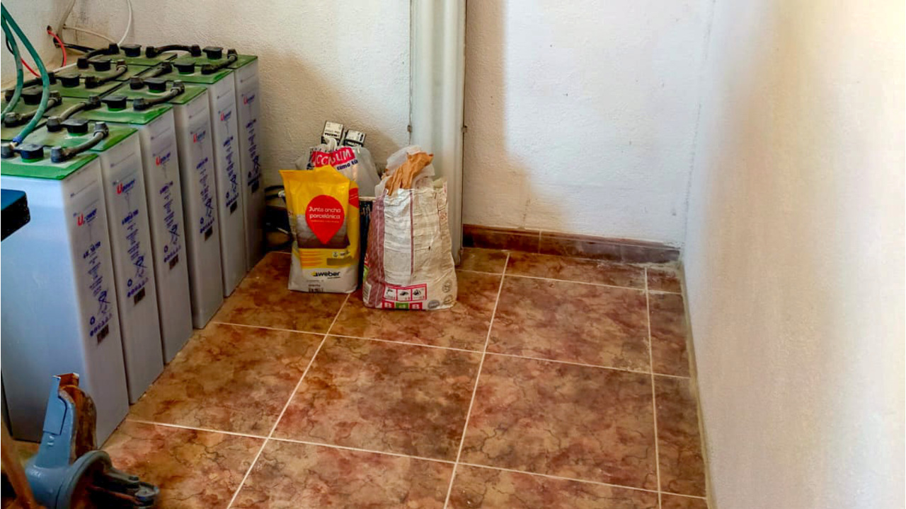 Olive Grove Estates Ayora Valencia Spanish House for sale Off-Grid (11)