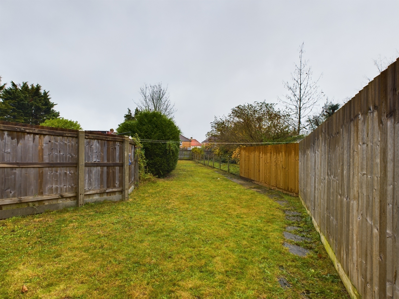 CAM02519G0-PR0045-STILL008