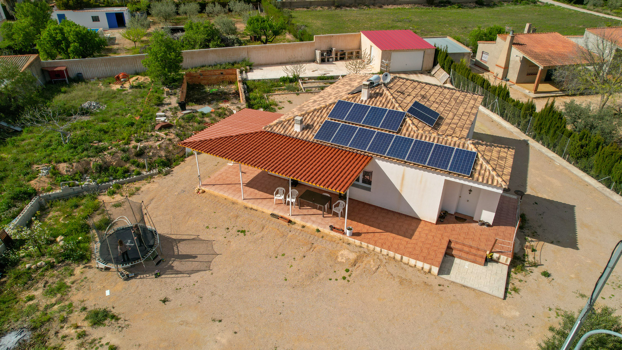 Olive Grove Estates Caudete Fully Legal House in the Country (2)