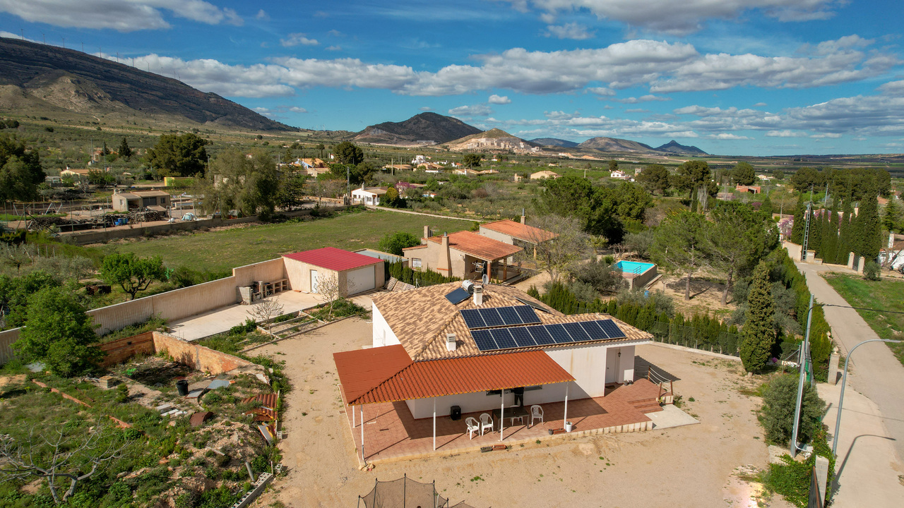 Olive Grove Estates Caudete Fully Legal House in the Country (3)