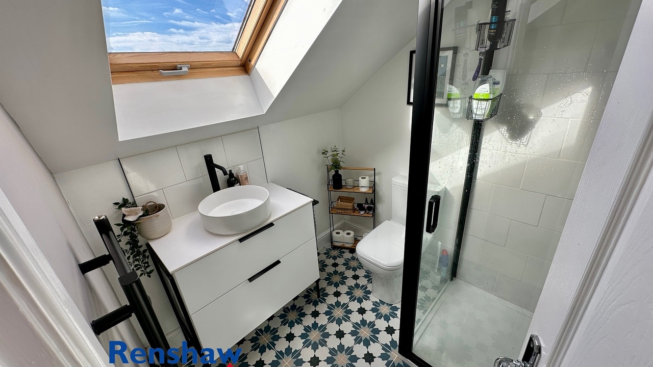 ENSUITE (1)