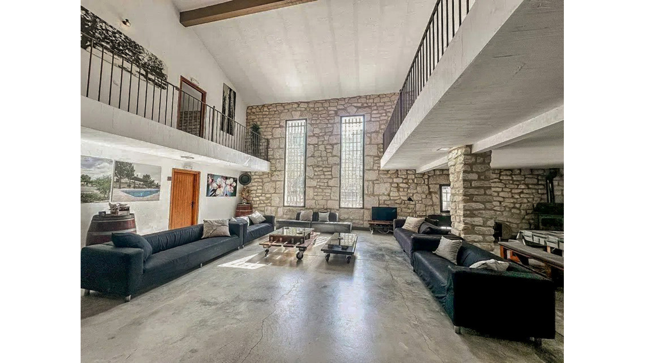 Olive Grove Estates Luxury Spanish Villa business AirbnB (1)