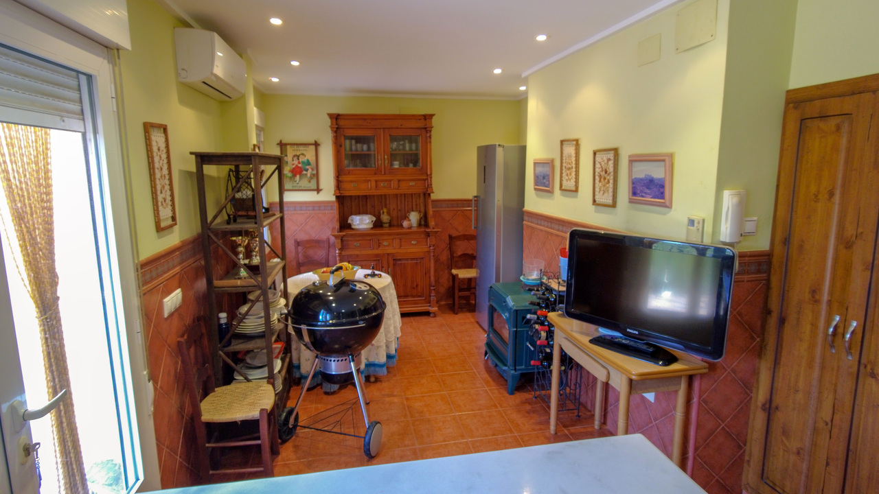 Olive Grove Estates Sax Alicante Bargain Property Spain (22)