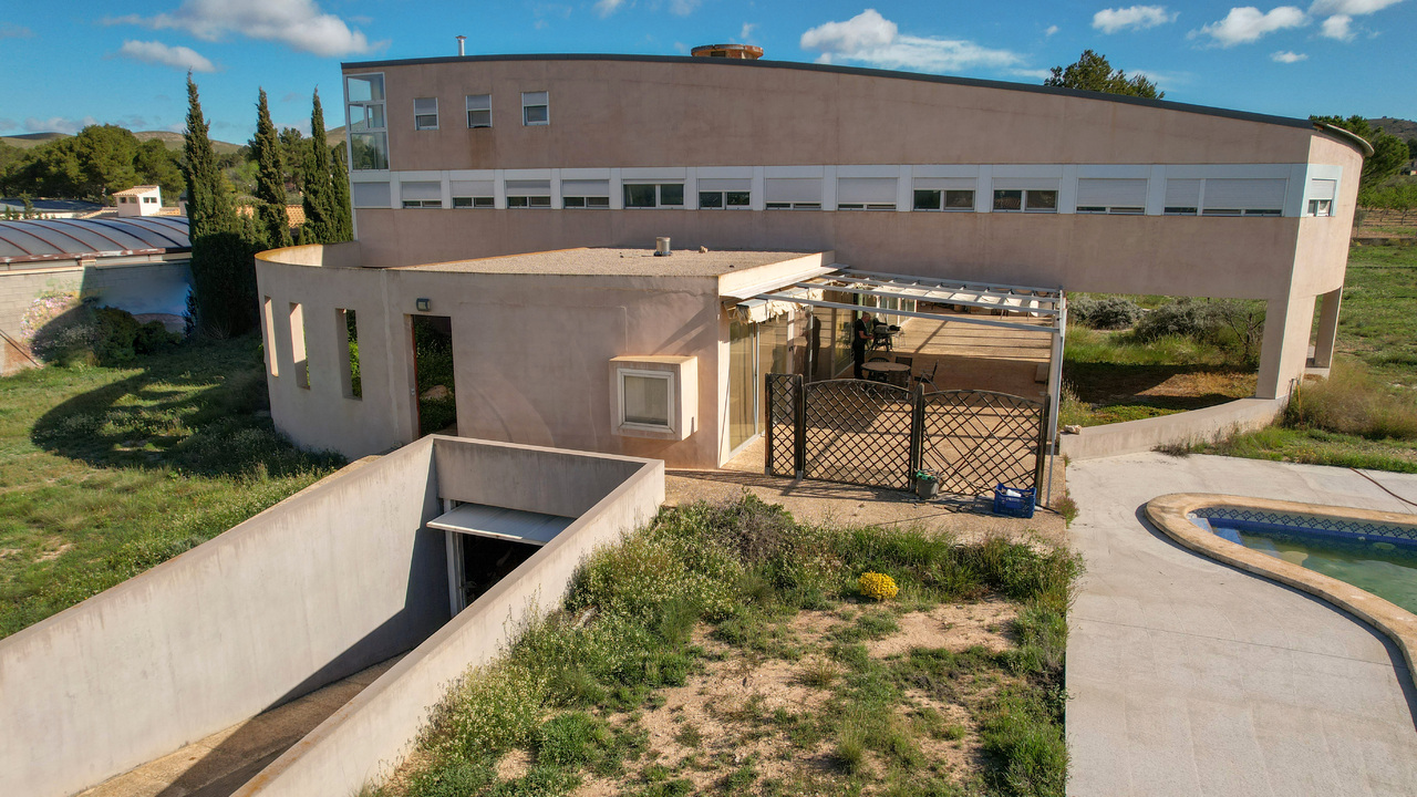 Olive Grove Estates Spanish Property Holiday Living Yecla Murcia (7)