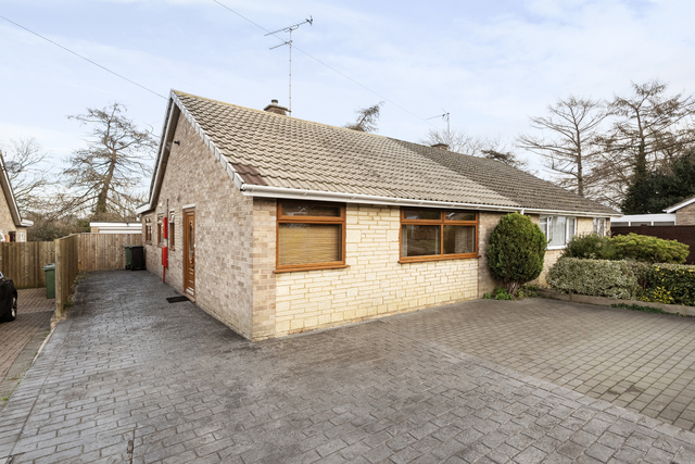 Shakespeare Road, Dursley, Gloucestershire GL11