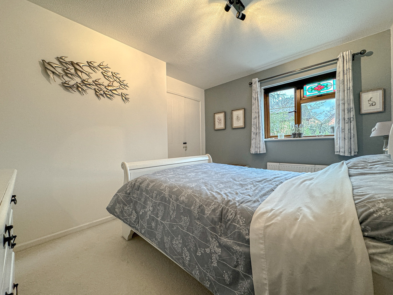 15 Mulberry Close - Bed 1 (2)