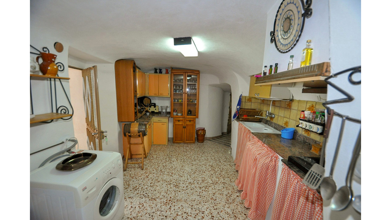 Olice Grove Estates Cave House Pinoso Best agency in Spain Fantastic (7)