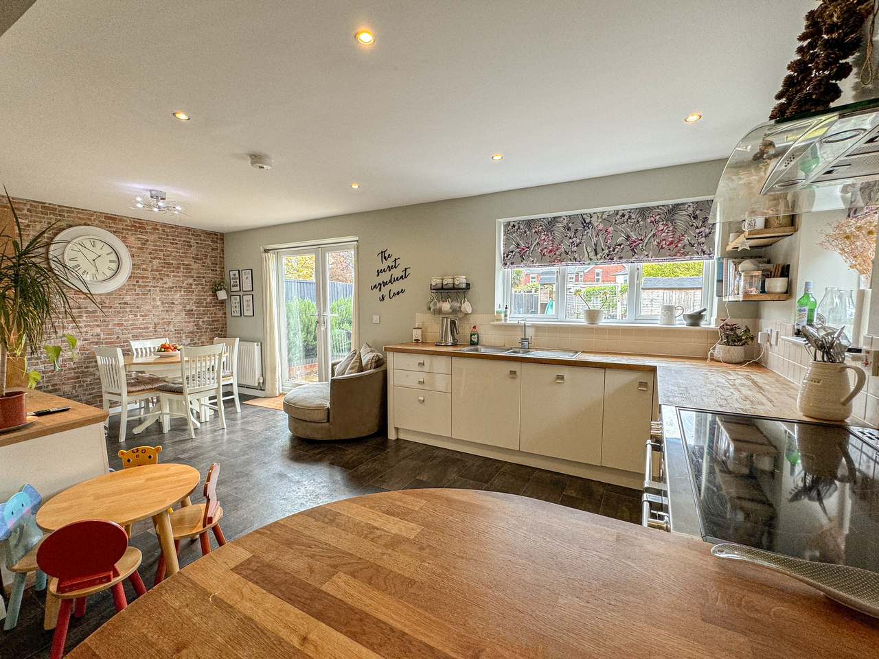 236 ledbury Rd - kitchen (3)