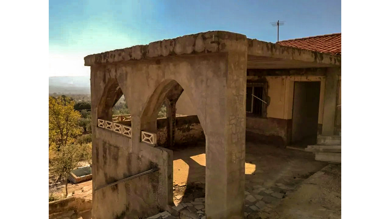 Olive Grove Estates Salinas Alicante DIY Reform Project Country House views (18)