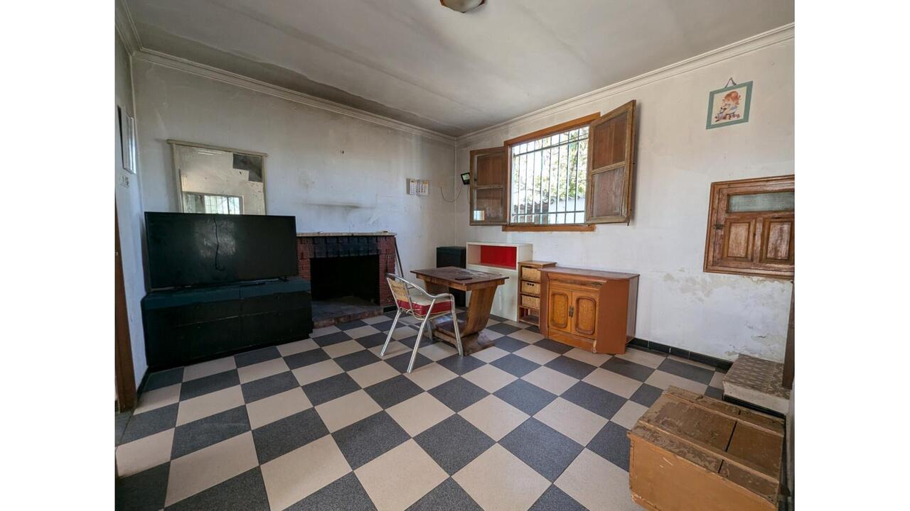 Olive Grove Estates Caudete Country Home for Renovation  (5)
