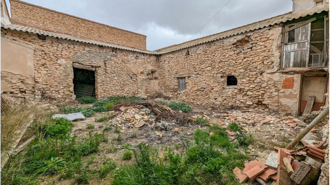 Olive Grove Estates Villena Alicante Bodega for sale (1)