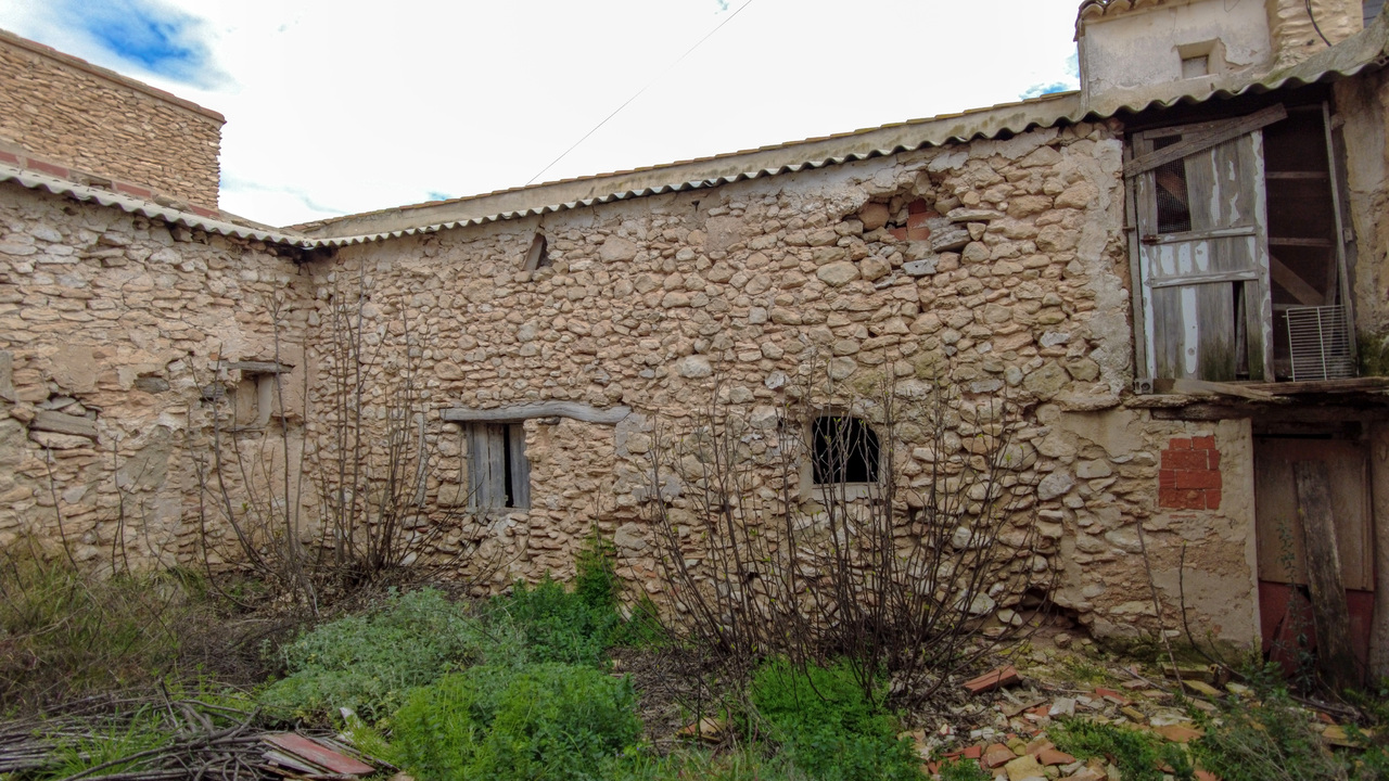 Olive Grove Estates Bargain Spanish country house Villa Finca Farm (4)