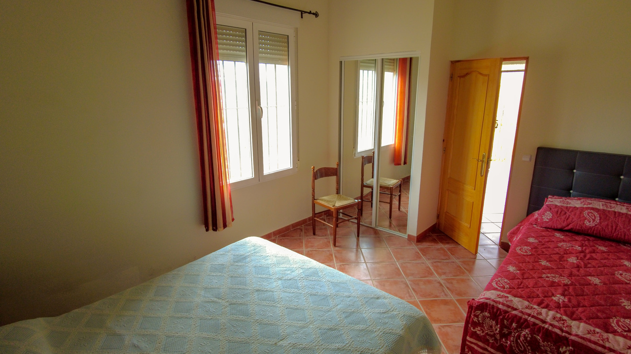 Olive Grove Estates Bargain Spanish country house Villa Finca Farm (15)