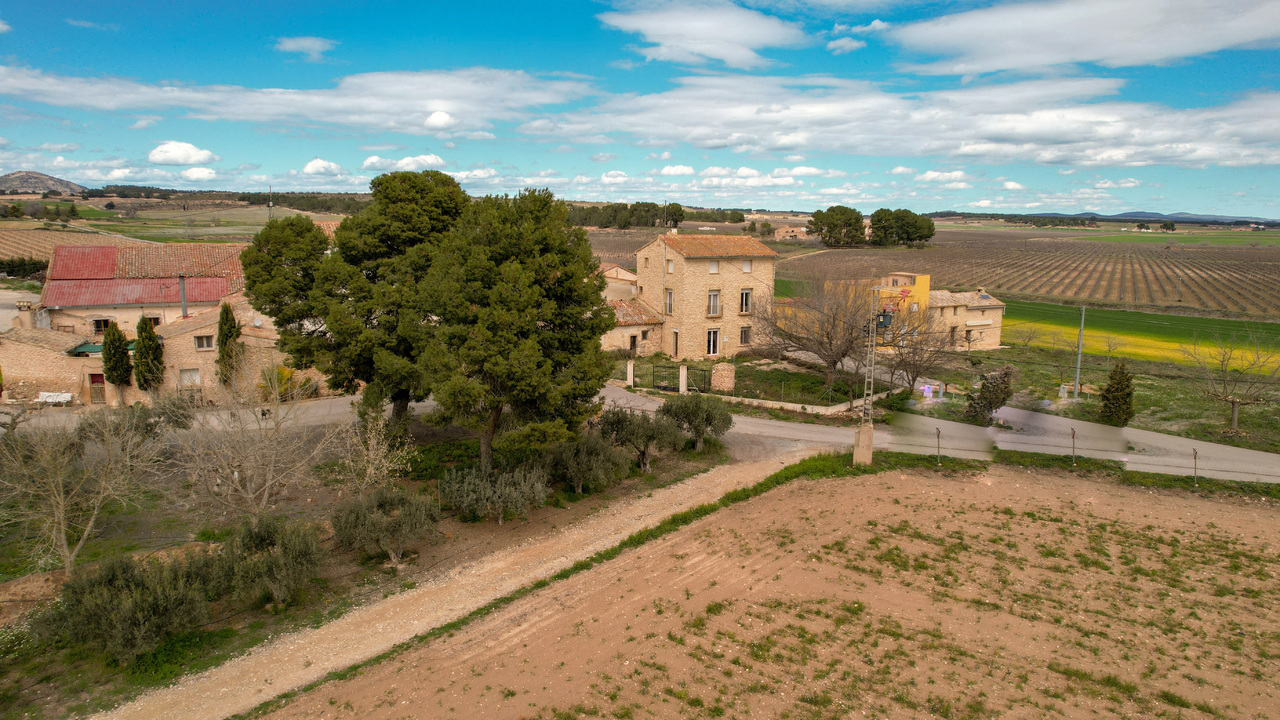 Olive Grove Estates Bargain Spanish country house Villa Finca Farm (57)