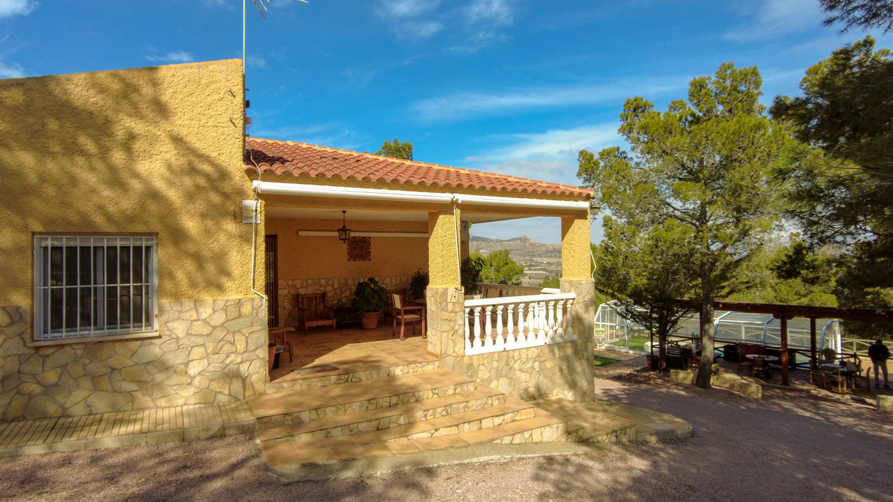 Olive Grove Estates Elda Sax Alicante Mountain Retreat for sale se vende (23)