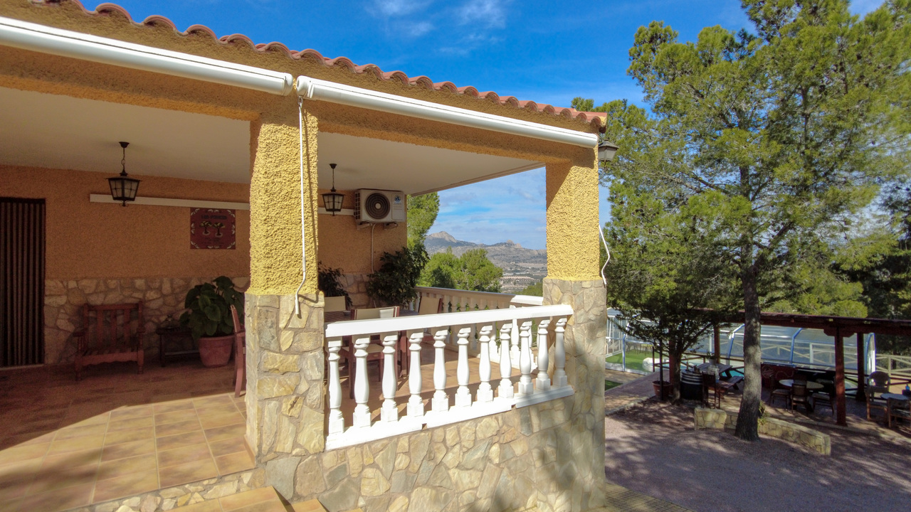 Olive Grove Estates Elda Sax Alicante Mountain Retreat for sale se vende (24)