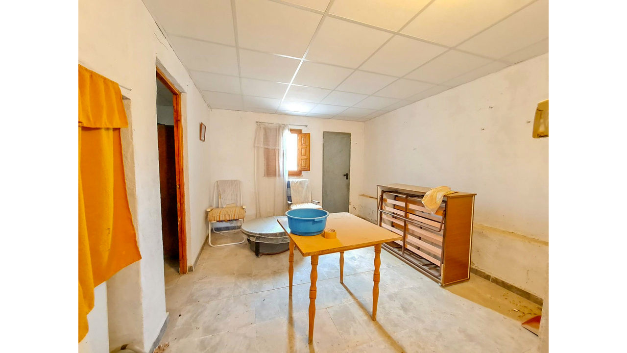 Olive Grove Estates Pinoso Alicante Renovation Vill project (14)_edited
