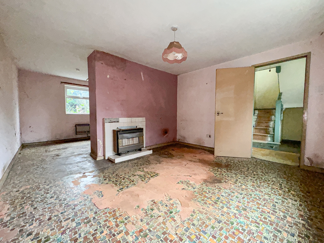 Living Room (2)