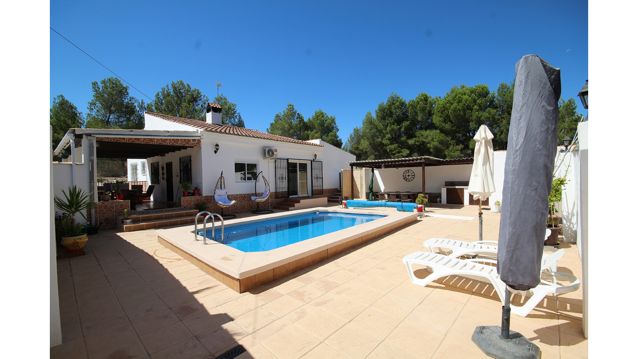 22. Poolside Bottom End
