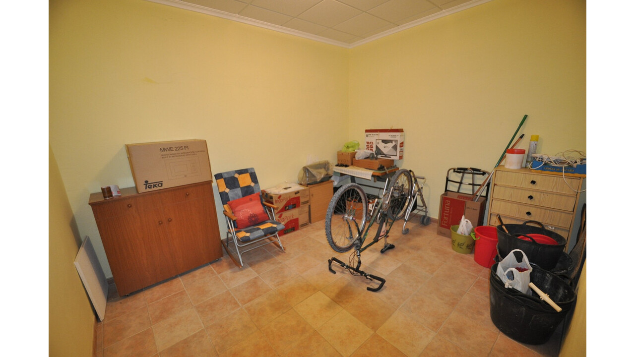 Olive Grove Estates Bargain Country House Pinoso Alicante (16)