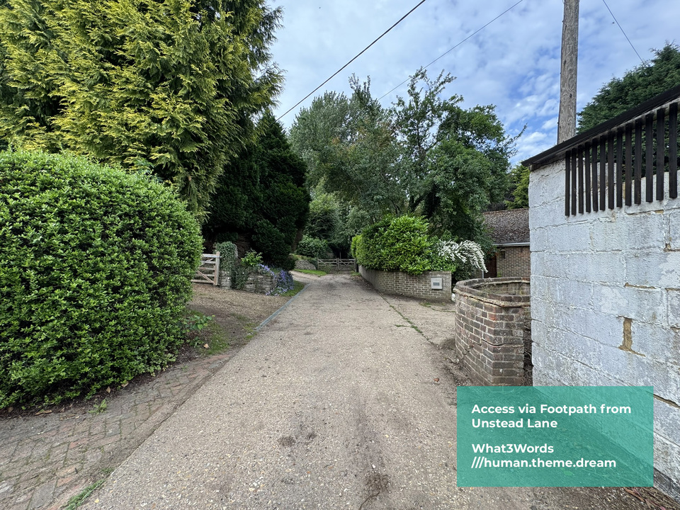 The Loseley, Tilthams Corner Road, Bramley, Guildford, Surrey, GU5 0BT