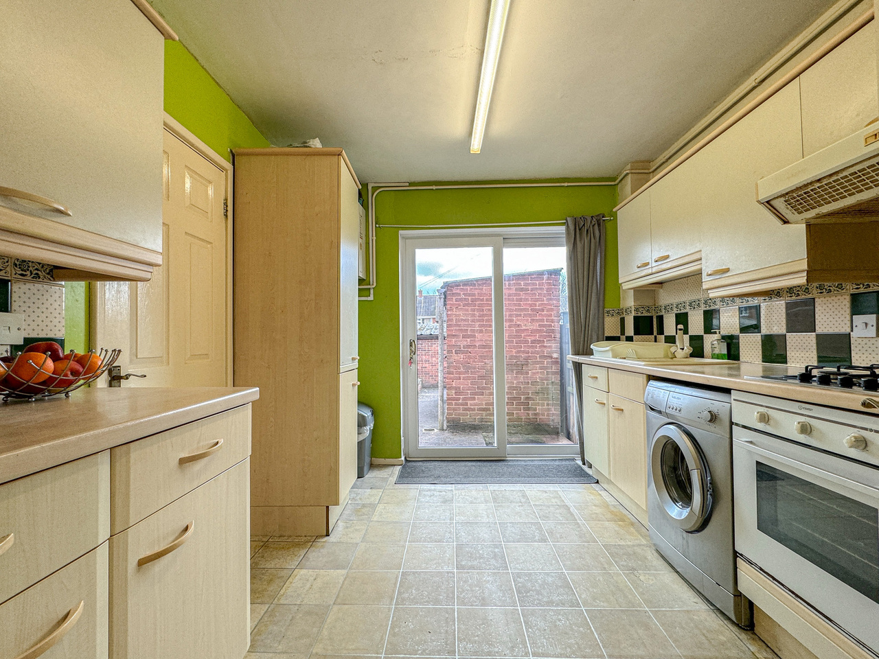 110 Brampton Road - Kitchen