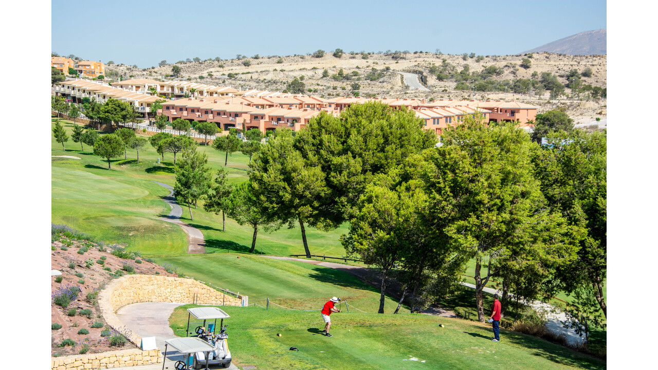 Allure Alenda Golf Apartments Cheap Olive Grove Estates (24).JPG