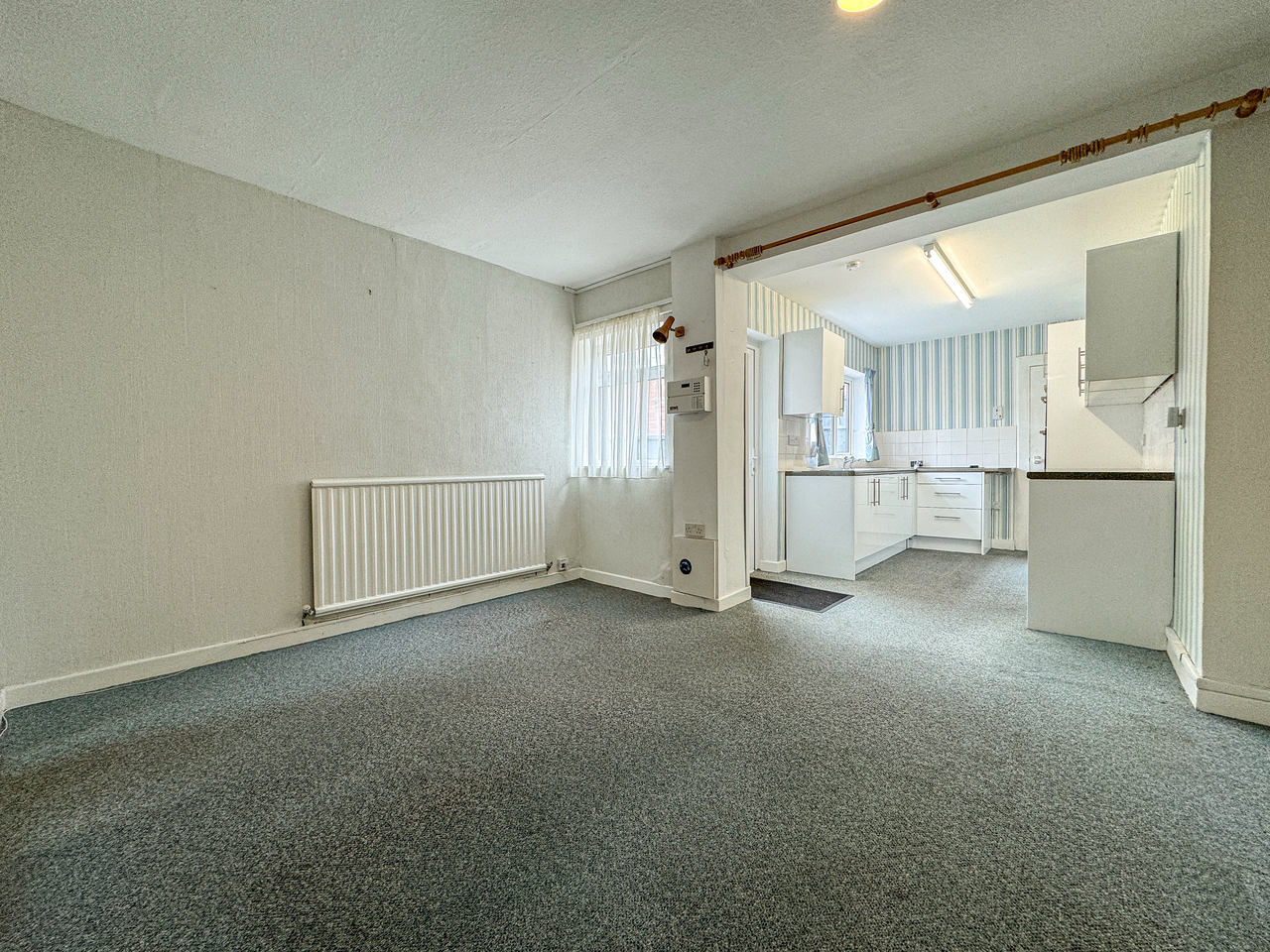 kitchen dining room