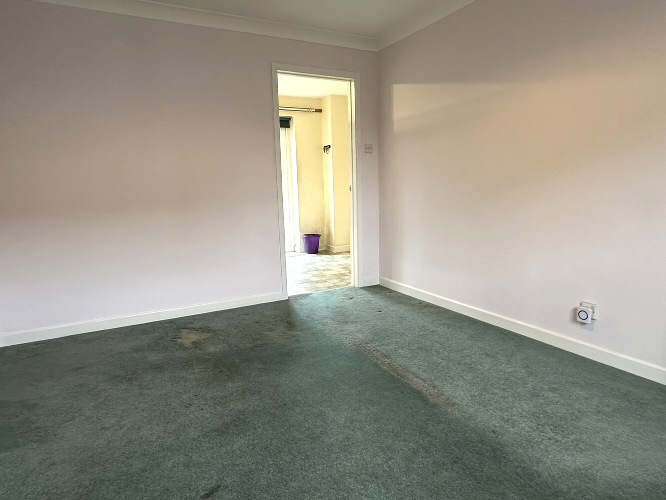 Sitting Room 2.JPG