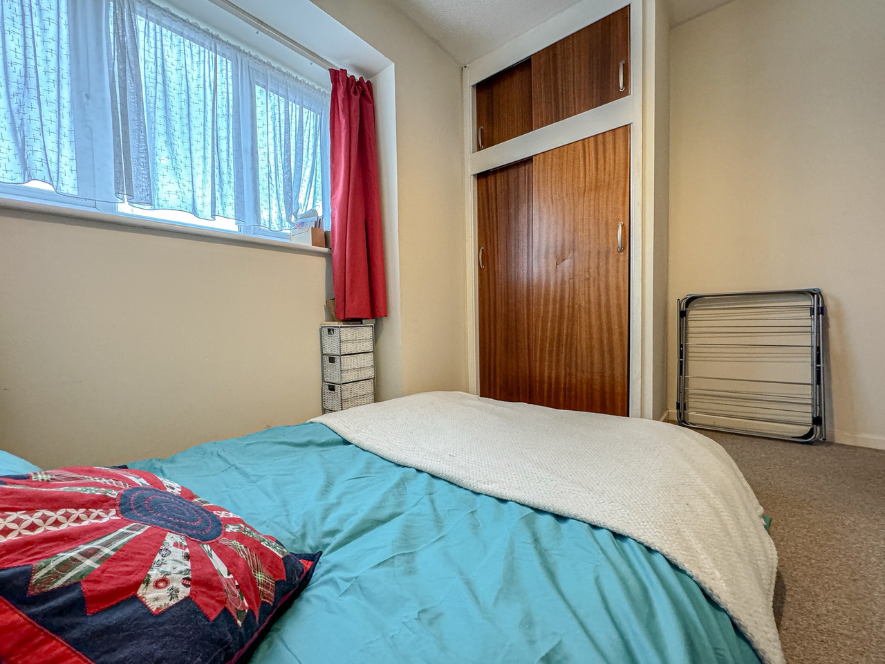 6 St Augustines - Bedroom (2)