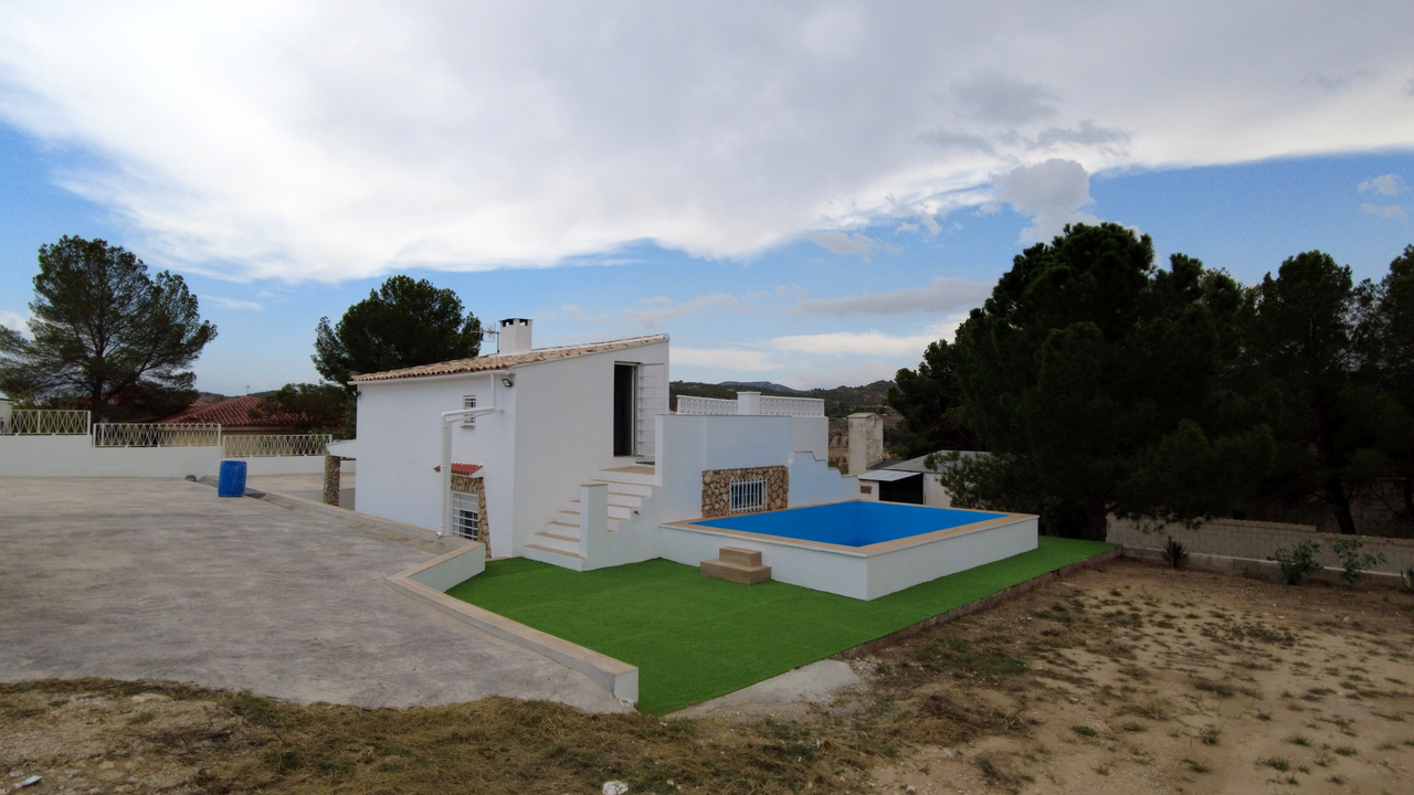 no.1 Olive Grove Estates Caudete Almansa Alicante Trusted recommended inmobiliario (14).JPG