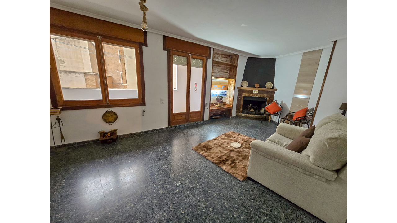 Olive Grove Estates Sax Apartment Alicante Bargain Central Spain  (3)