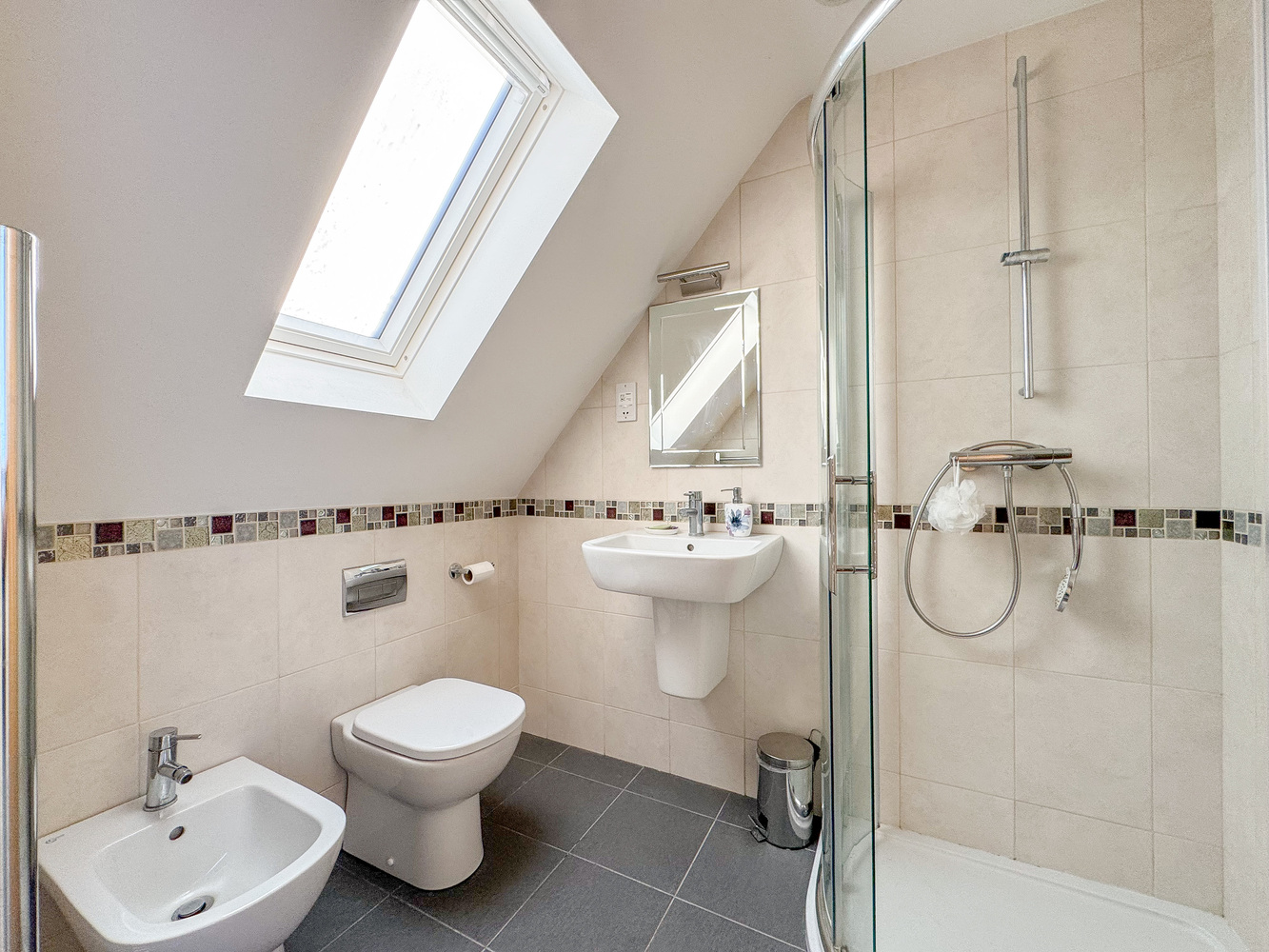 En suite shower room