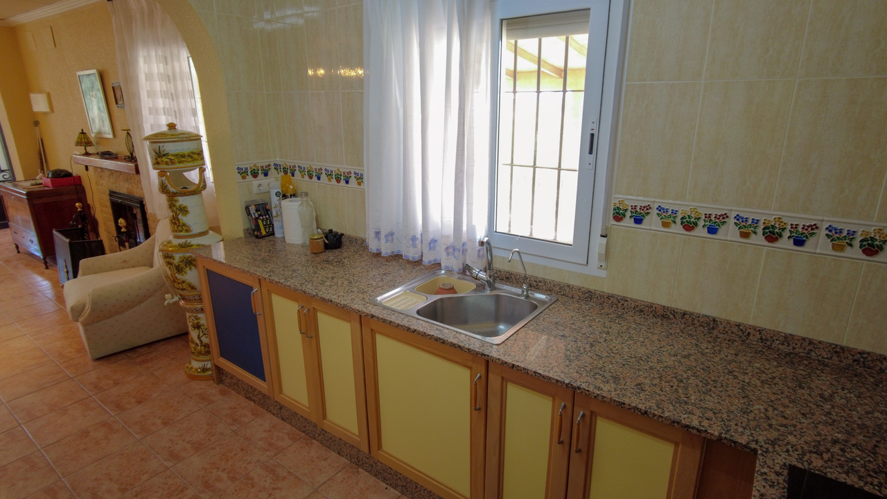 Buy a property in spain Olive grove estates casa house (15)