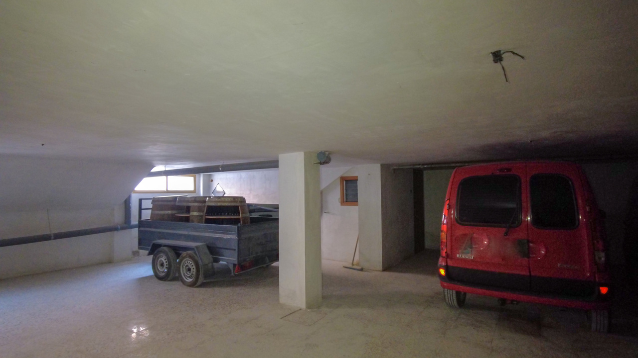 Caudete Large Garage Olive Grove Estates Workshop for sale trusted number 1 garaje en venta (3)