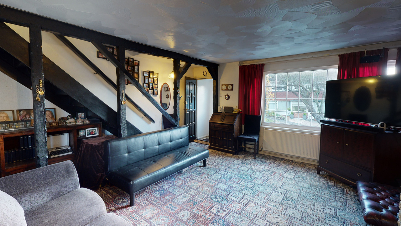 For-Sale-3-Bedroom-House-Gravesend-12092021_131806