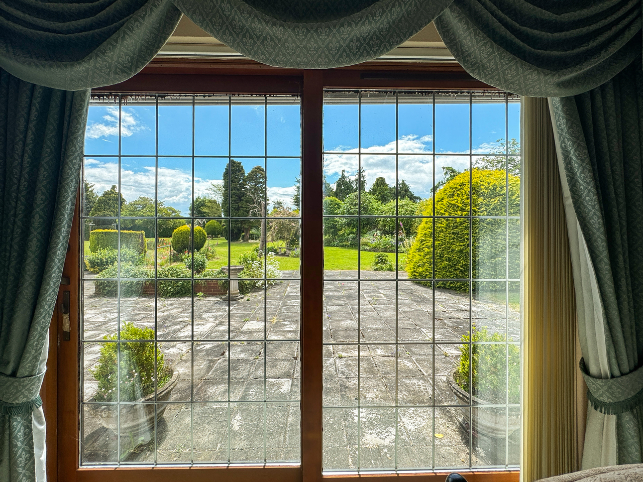 doors to garden