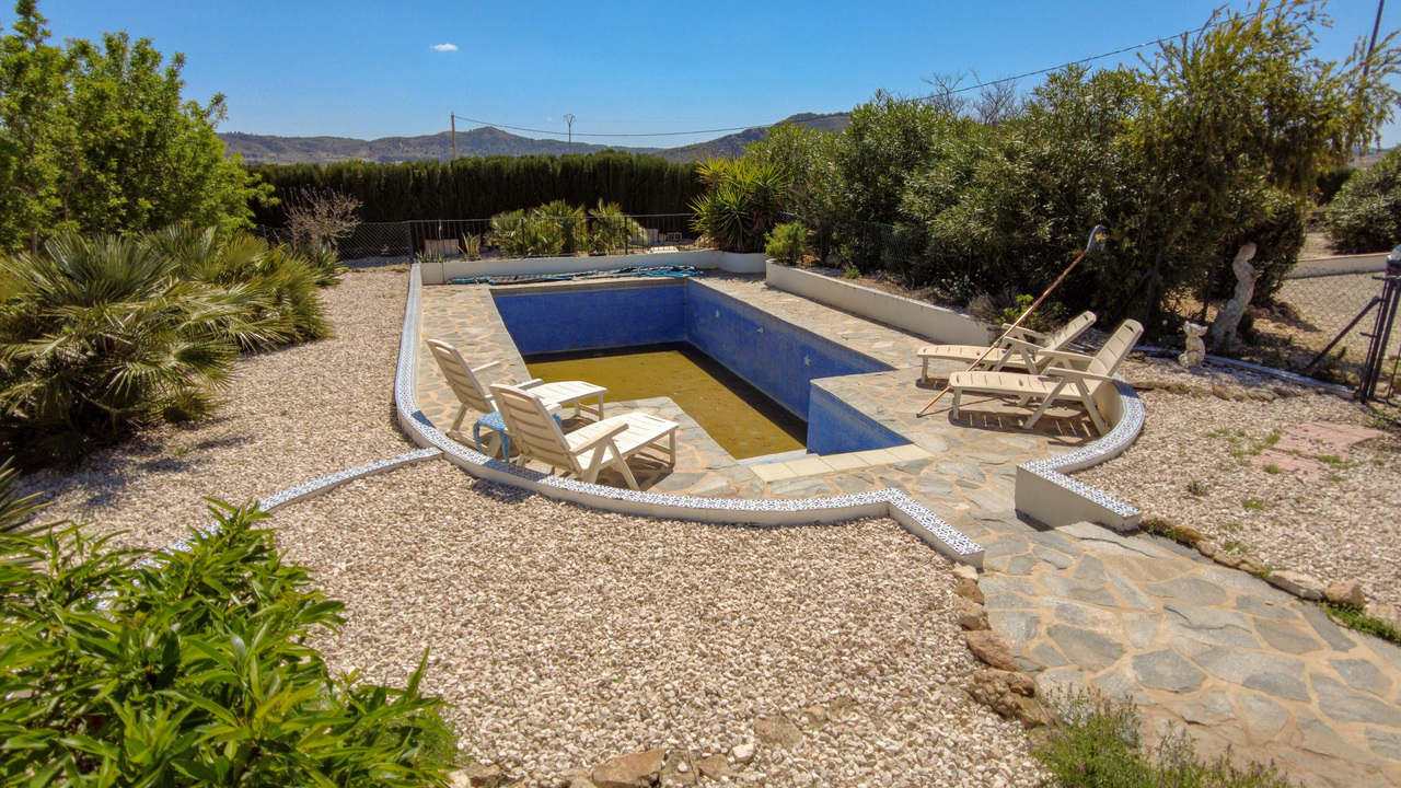 Caudete Countryside Spanish dream villa Olive Grove Estates (13)