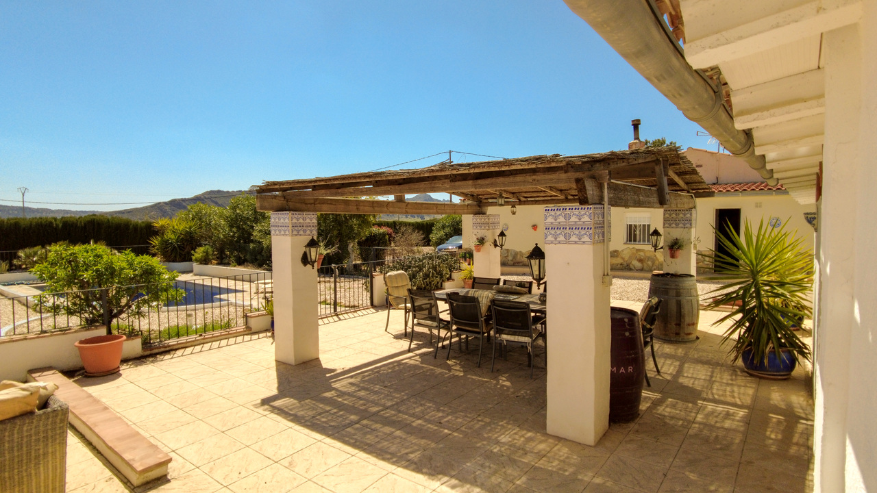 Caudete Countryside Spanish dream villa Olive Grove Estates (18)