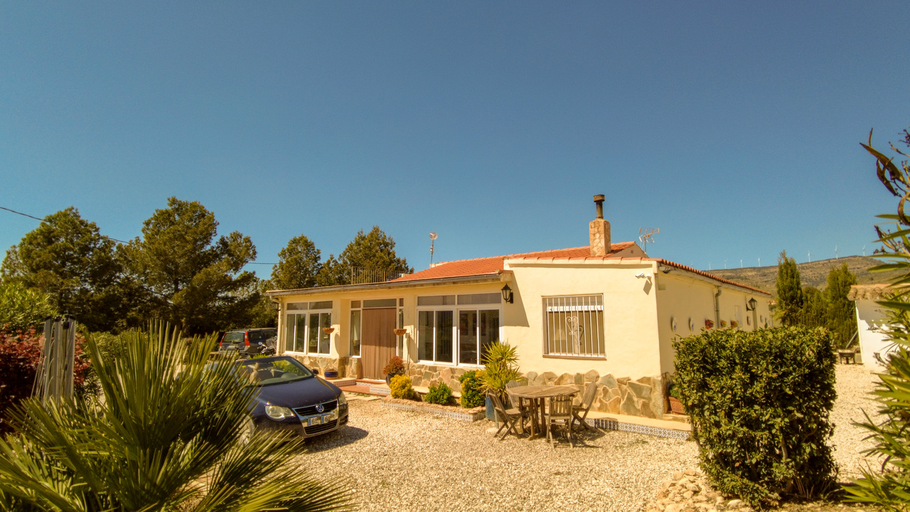 Caudete Countryside Spanish dream villa Olive Grove Estates (31)
