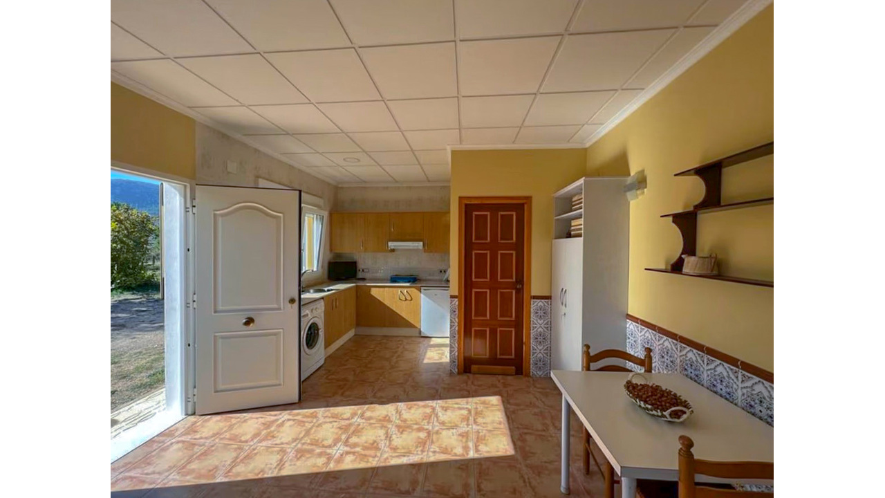 Olive Grove Estates Banyeres Alicante Countryside retreat (1)
