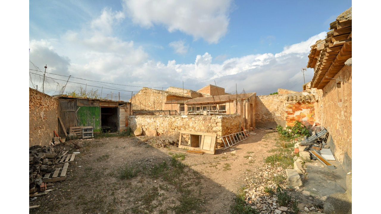 Olive Grove Estates Pinoso Alicant Country House Finca Villa (14)