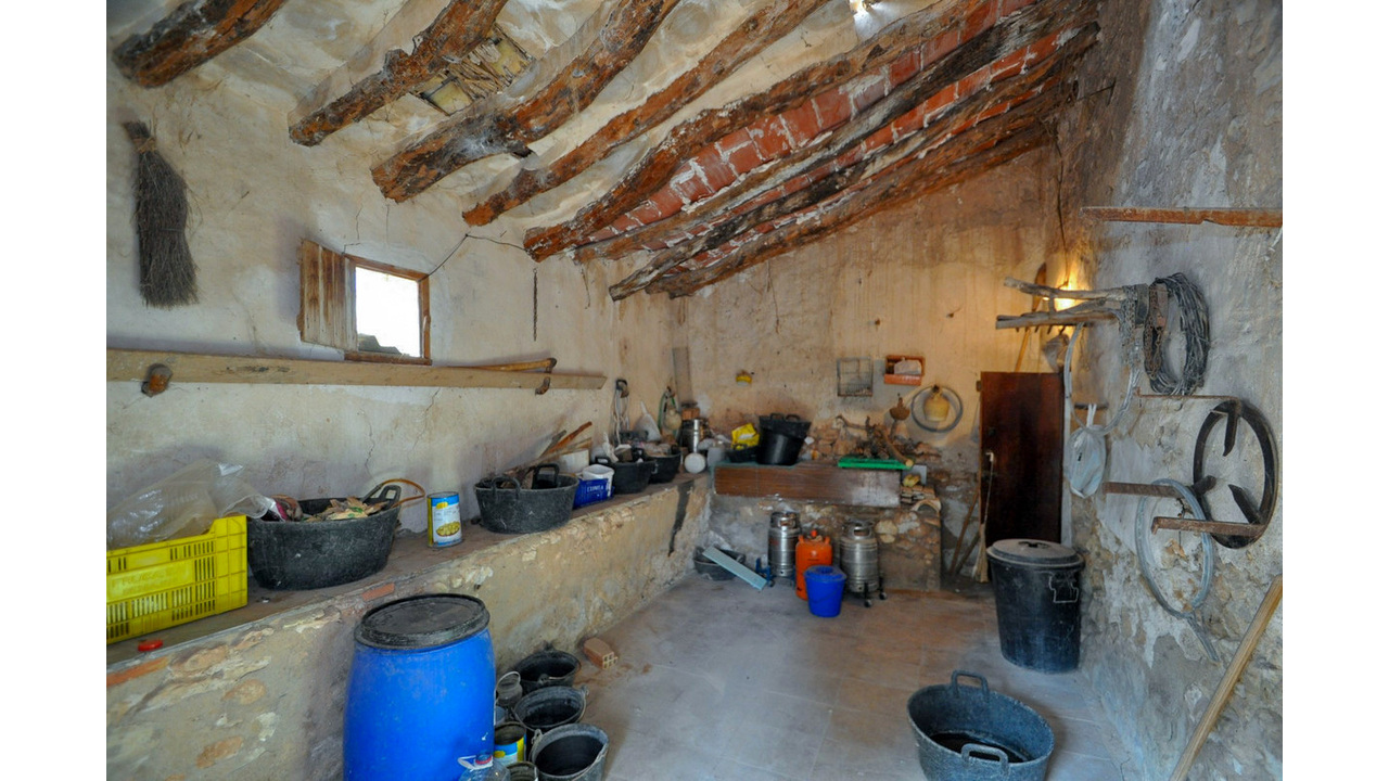 Olive Grove Estates Pinoso Alicant Country House Finca Villa (19)