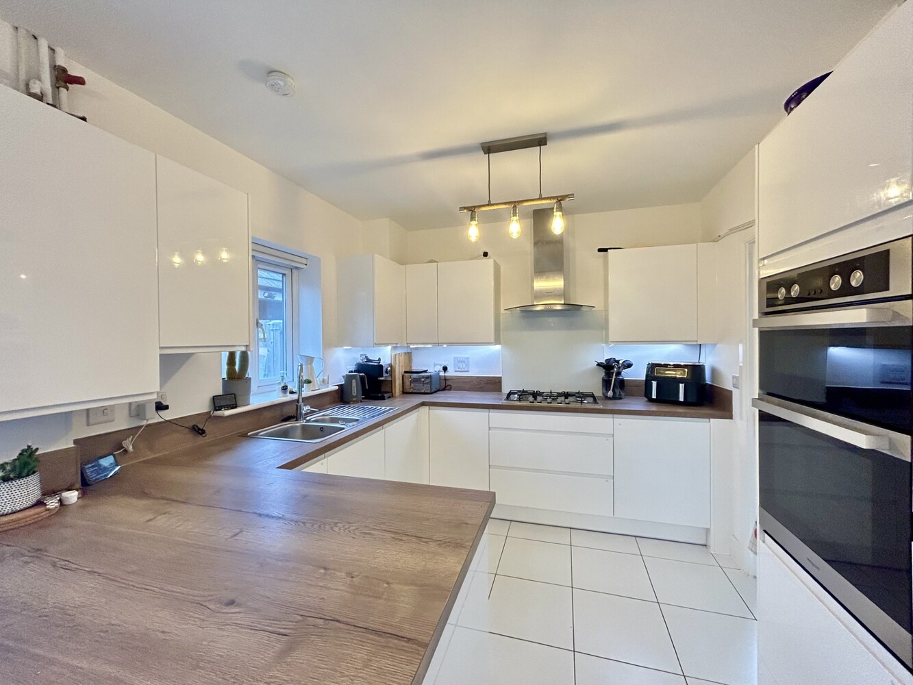 Kitchen 2